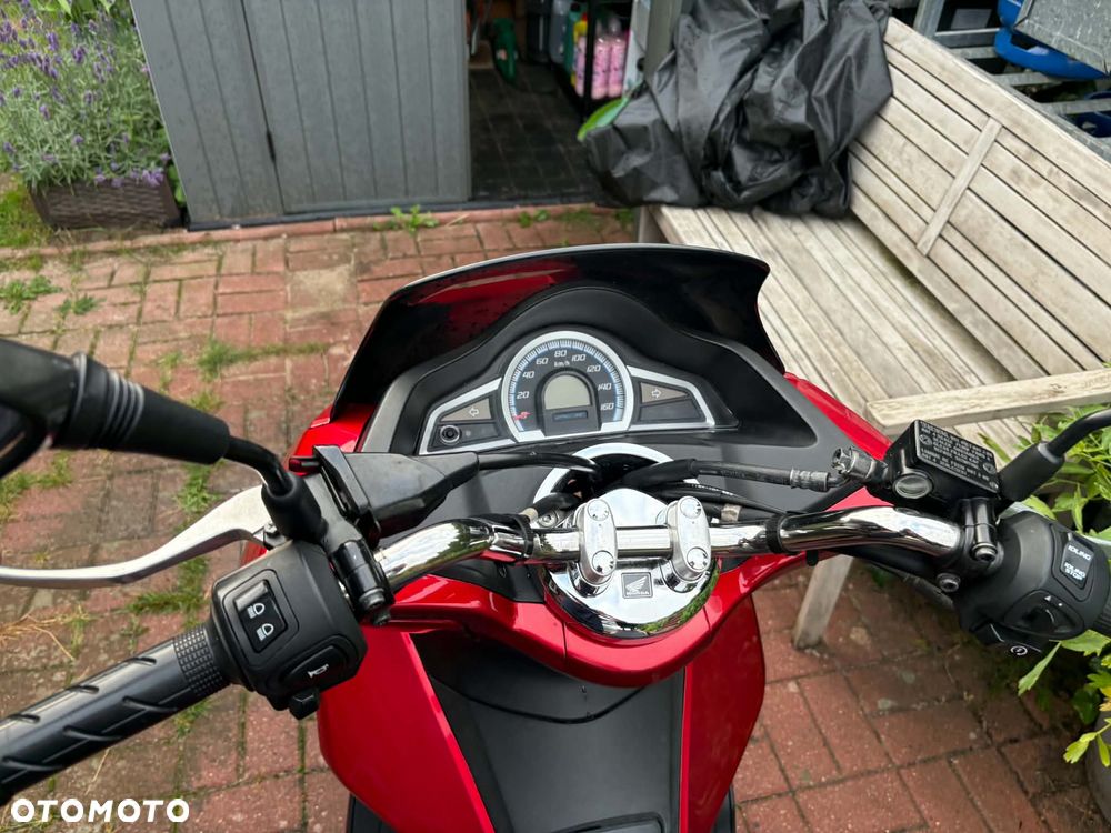 Honda PCX - 7