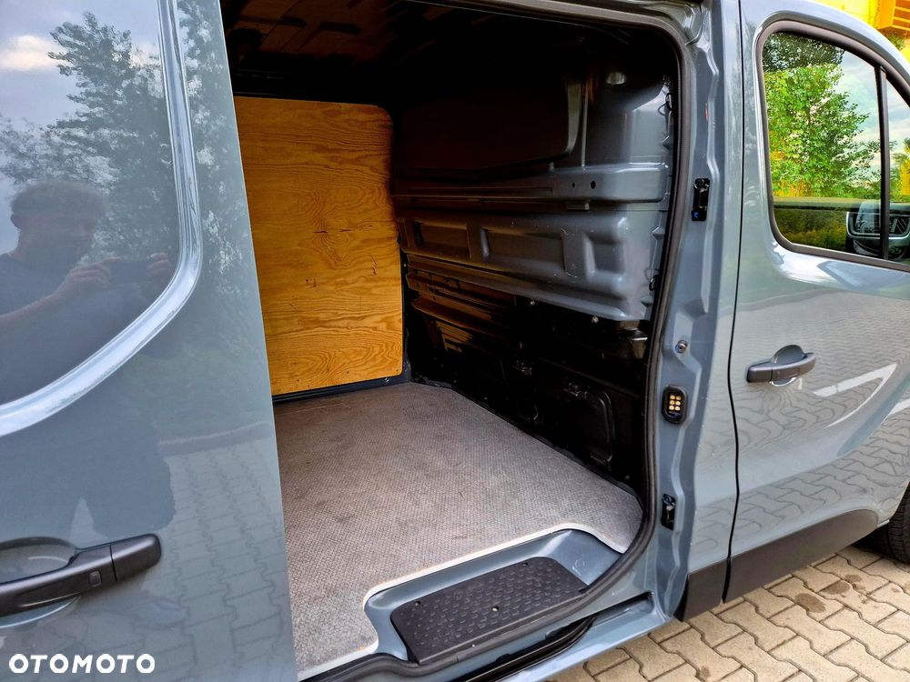 Renault Trafic - 6