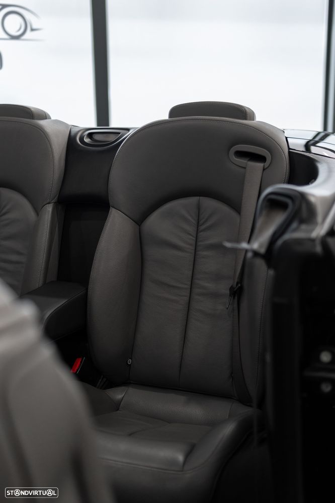 Mercedes-Benz CLK 320 CDI Avantgarde - 43