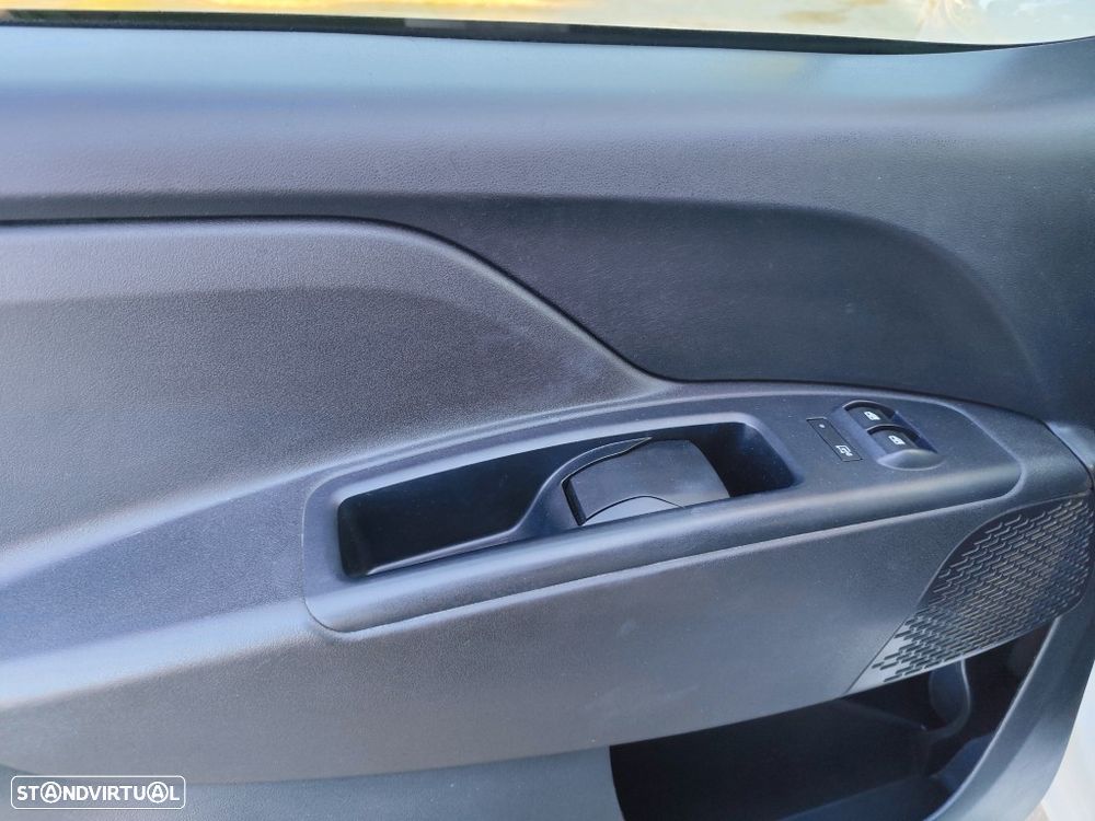 Fiat Doblo Cargo - 26