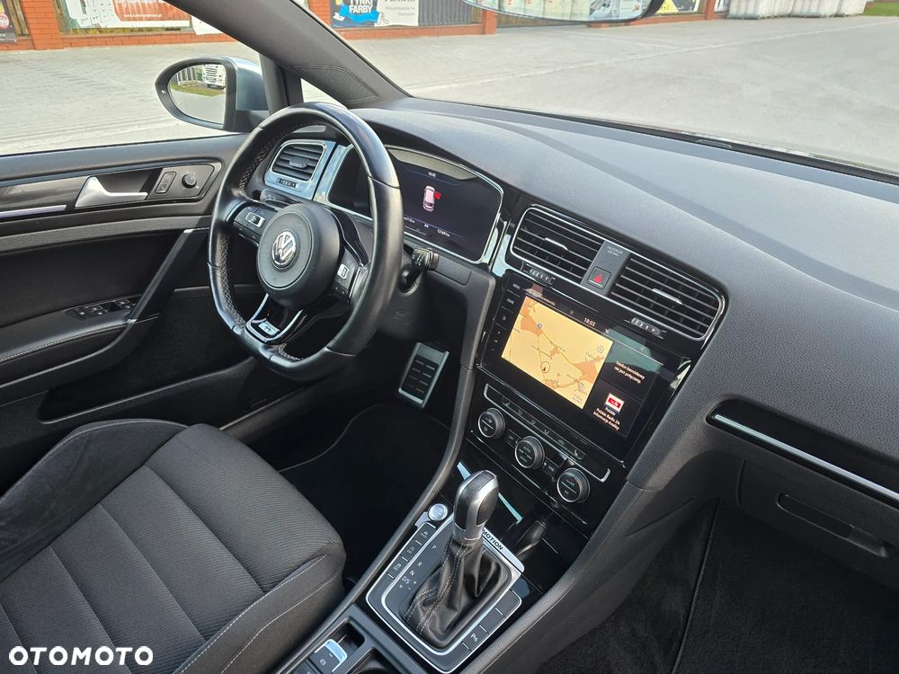 Volkswagen Golf R 4Motion (BlueMotion Technology) DSG - 29