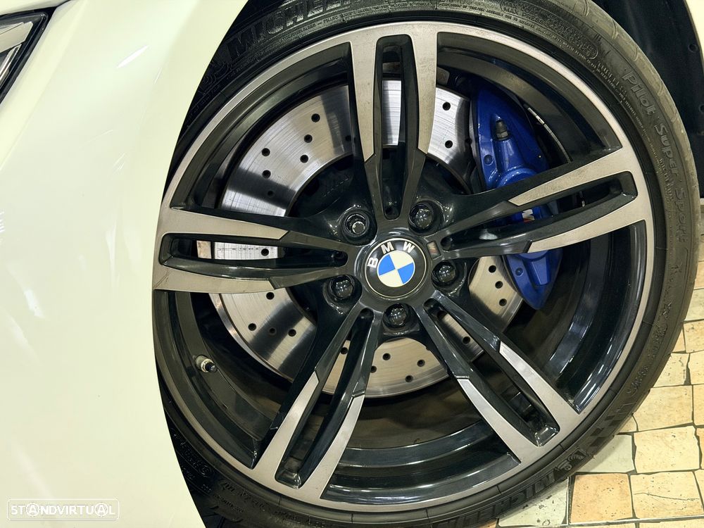 BMW M4 Auto - 20