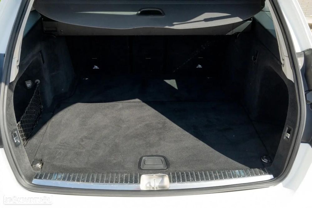 Mercedes-Benz C 220 - 60