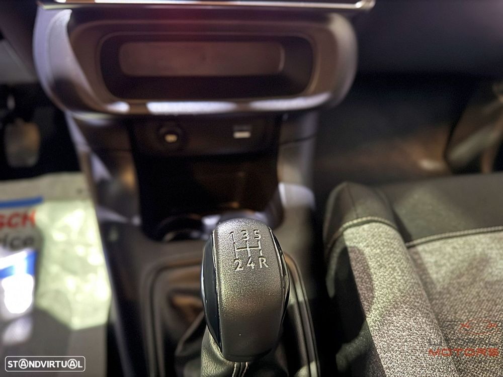 Citroën C3 1.2 PureTech C-Series - 28
