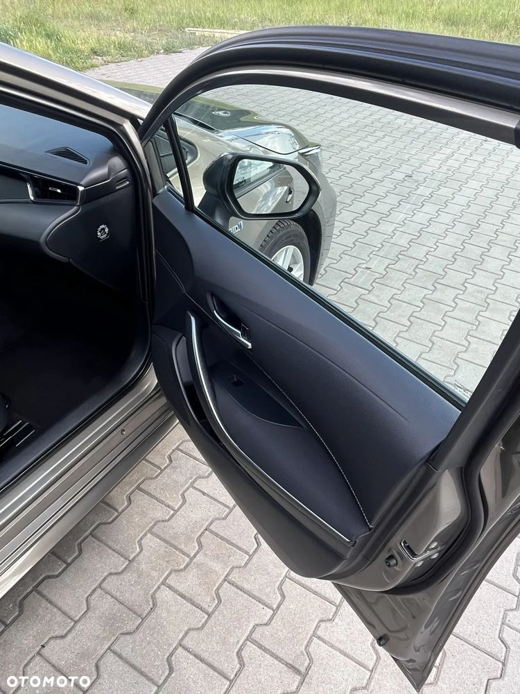 Suzuki Swace 1.8 Hybrid Premium Plus CVT - 14