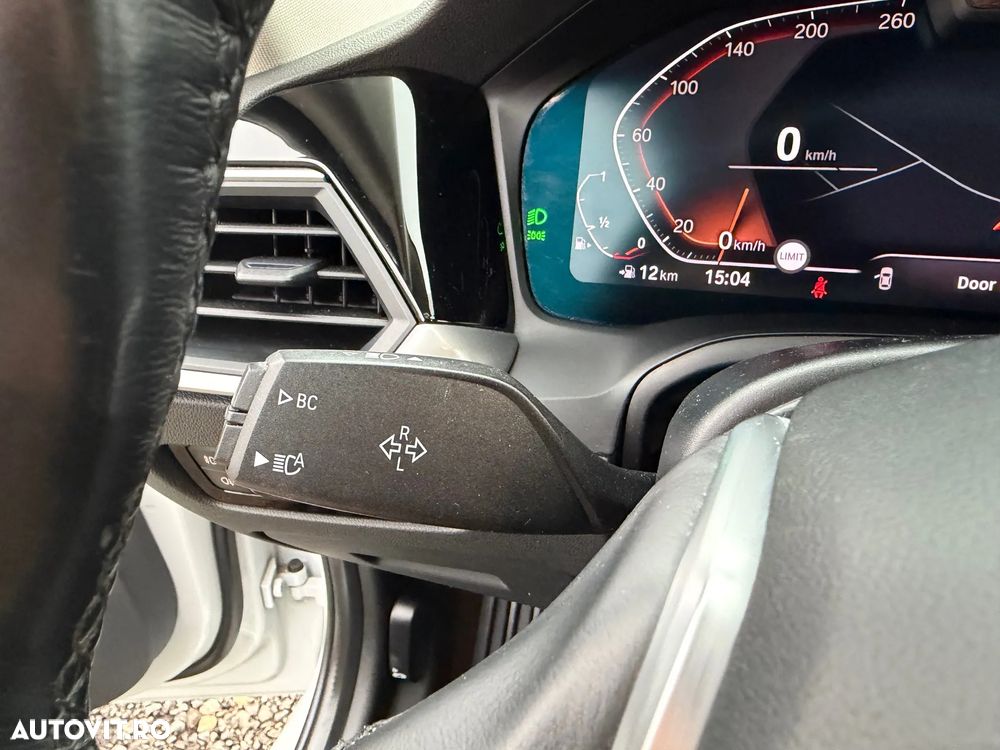 BMW Seria 3 320i xDrive Aut. Advantage - 17