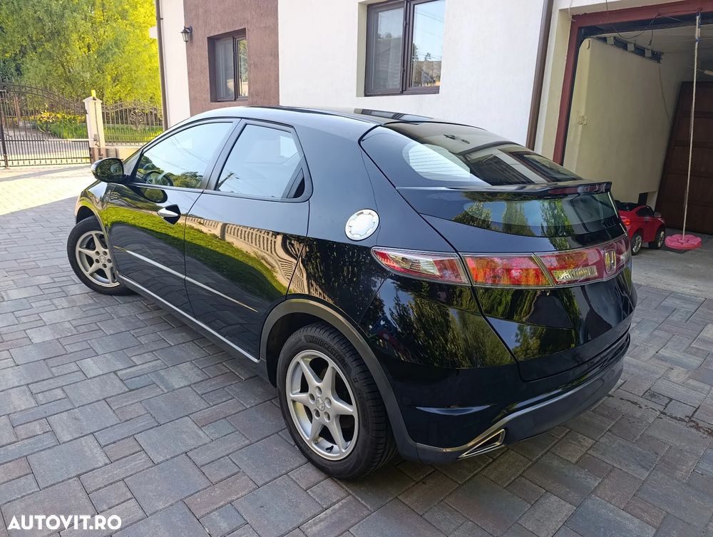 Honda Civic 1.4 SOHC i-VTEC MT Comfort - 4