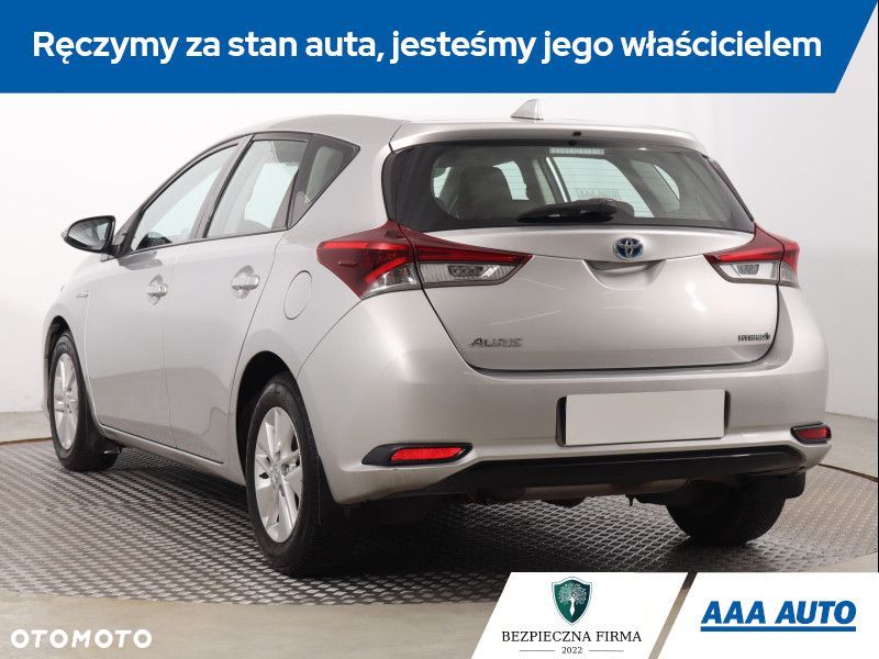 Toyota Auris - 5