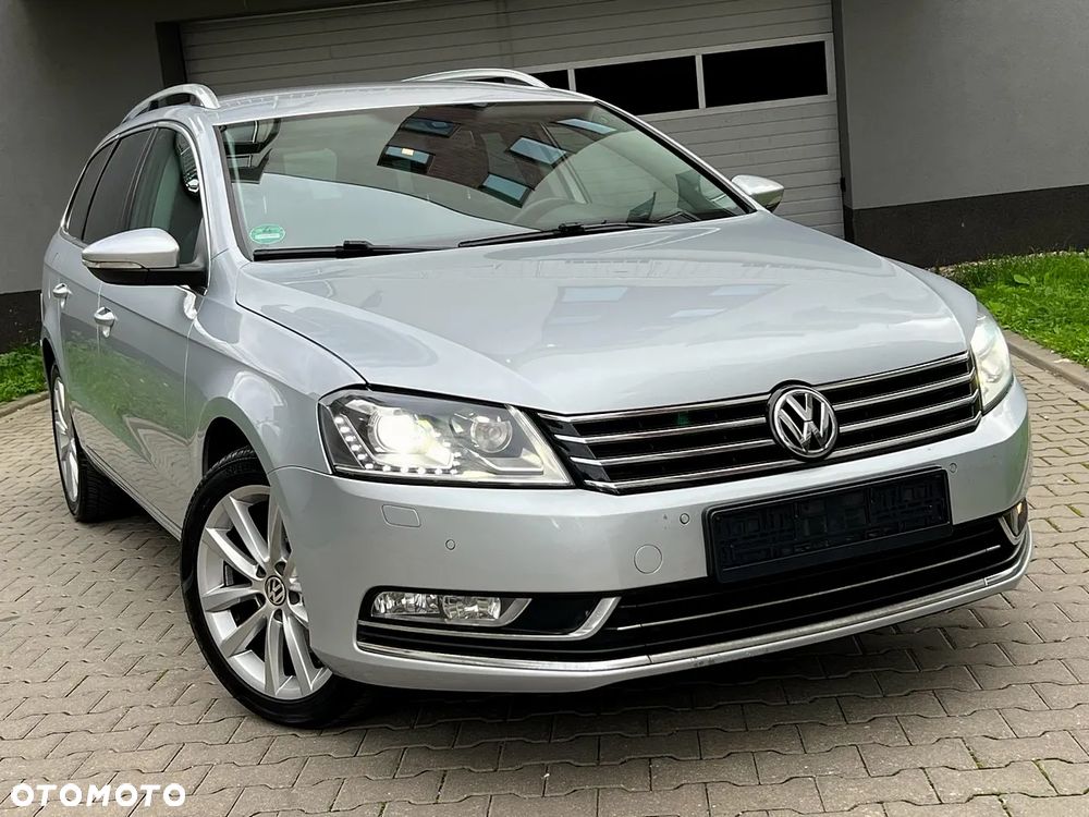 Volkswagen Passat 2.0 TDI Highline - 16