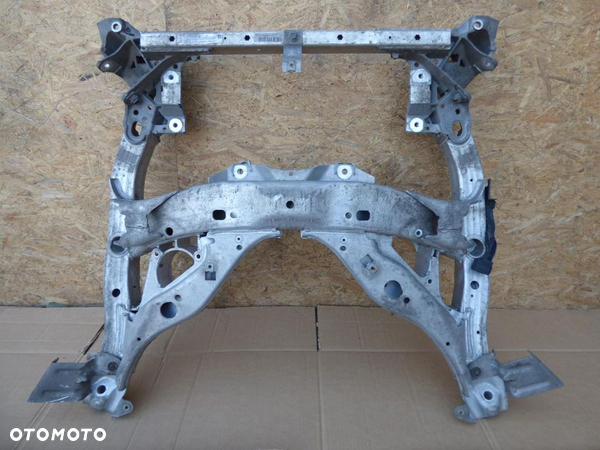 BMW F10 F11 SANKI KOŁYSKA WÓZEK PRZÓD 6796693