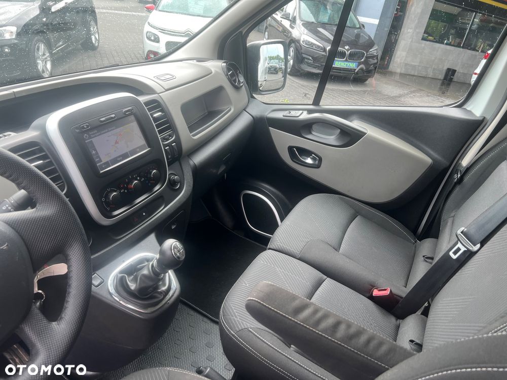 Renault Trafic - 10