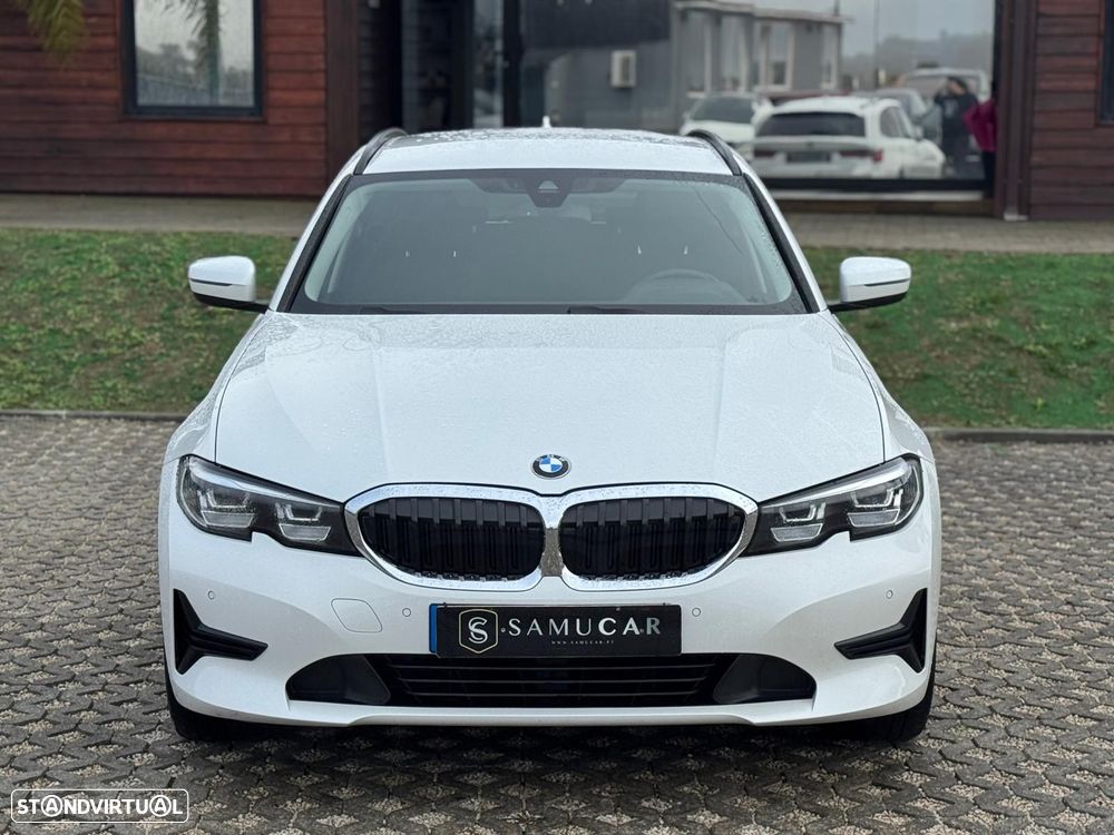 BMW 330 e Touring Line Sport Auto - 3