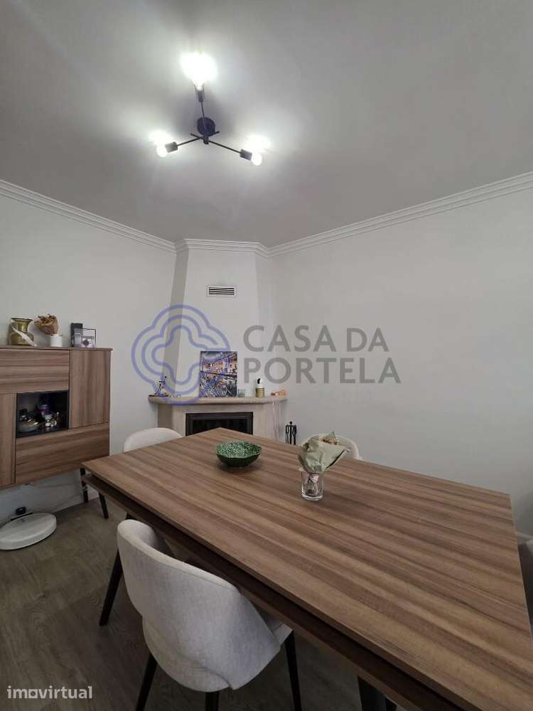 Venda apartamento T3 de 126 m2, Renovado 3º piso e último nos Sonhos E - Grande imagem: 3/27