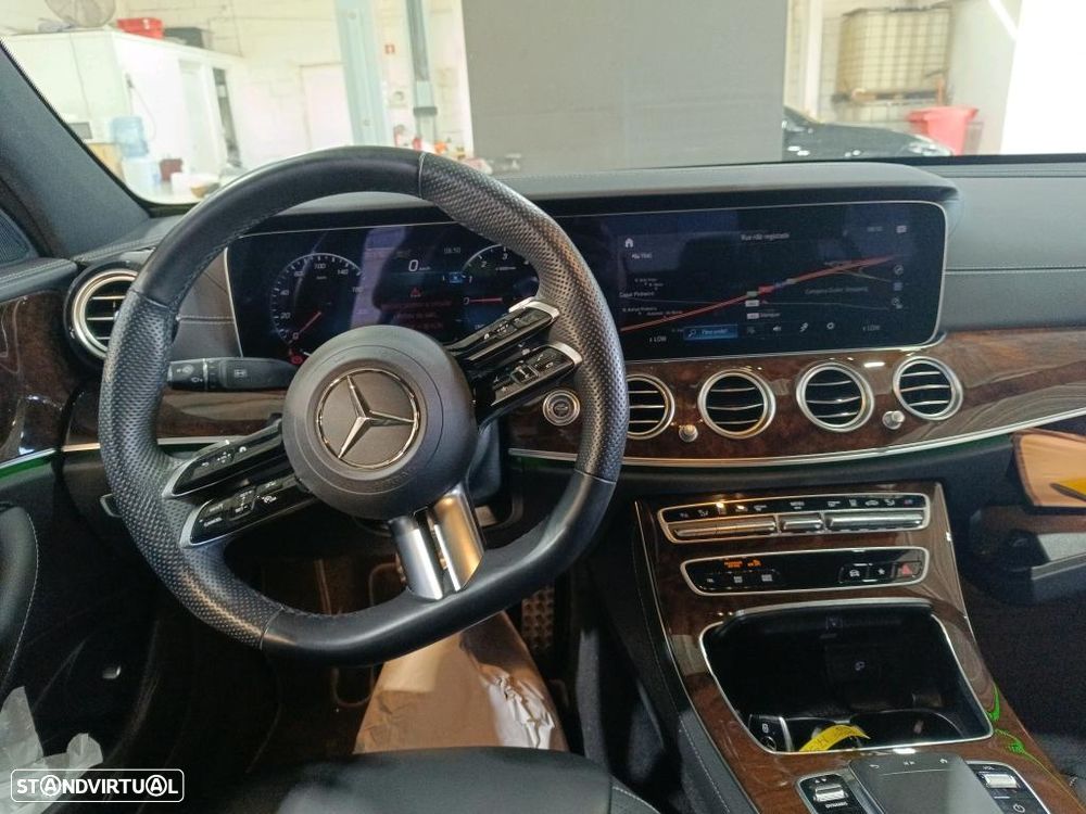 Mercedes-Benz E 300 de AMG Line 4Matic - 8