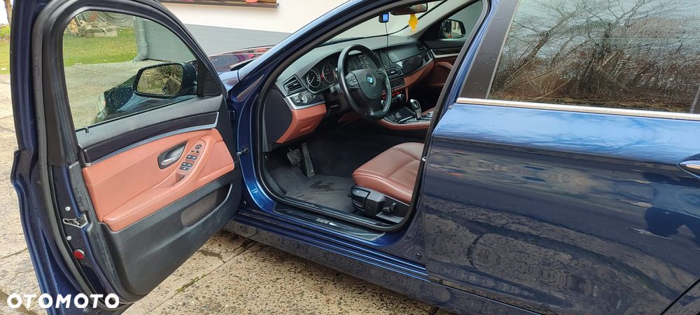 BMW Seria 5 520d - 7