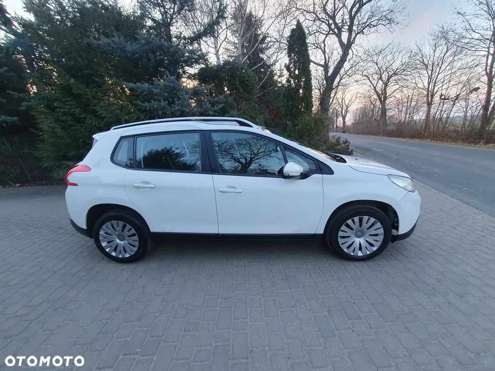 Peugeot 2008 1.6 e-HDi Active S&S - 3