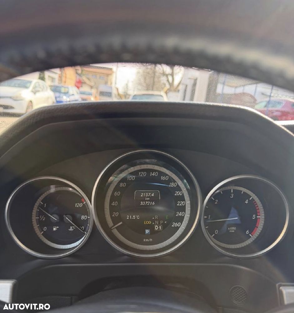 Mercedes-Benz E 200 CDI DPF BlueEFFICIENCY Automatik Elegance - 9
