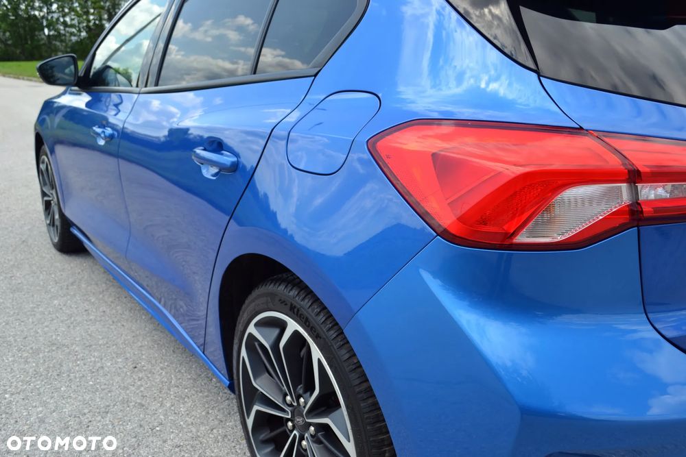 Ford Focus - 12