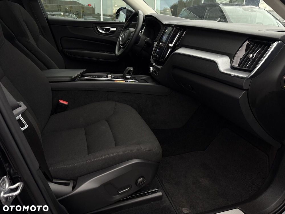 Volvo XC 60 T6 Plug-In Hybrid AWD Inscription - 10