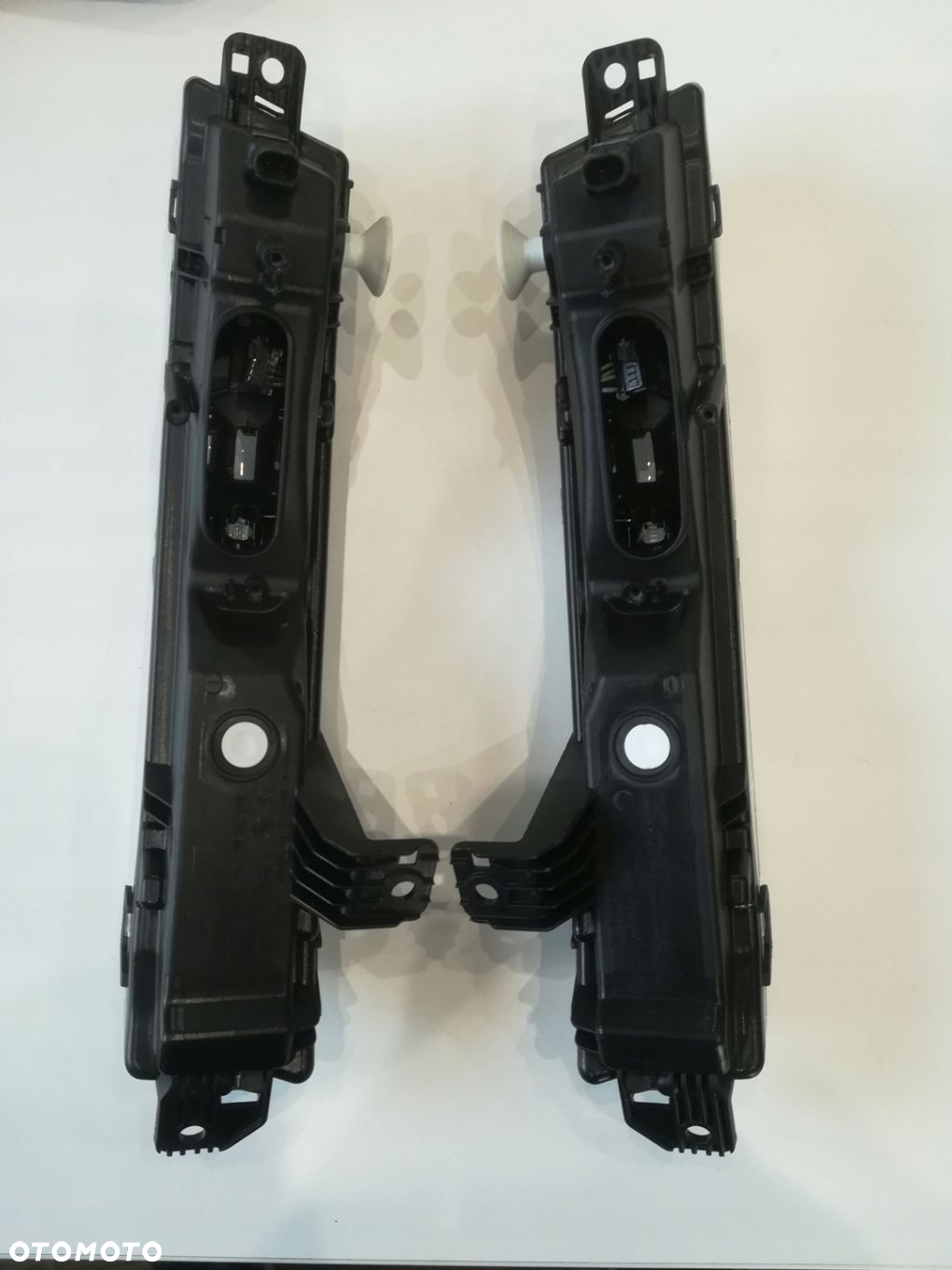 JAGUAR F PACE E PACE HALOGEN LED NOWY ORGINAŁ - 8