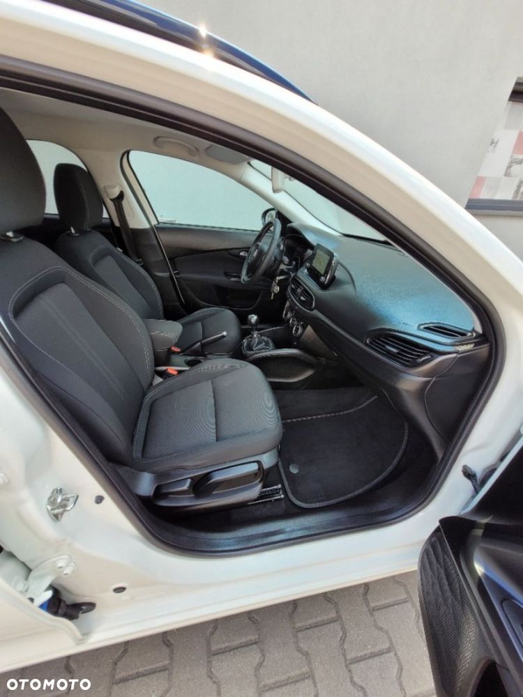 Fiat Tipo 1.4 T-Jet S-Design - 18