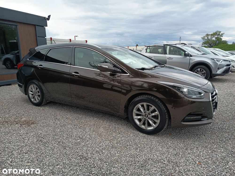 Hyundai i40 Kombi 2.0 Trend - 11