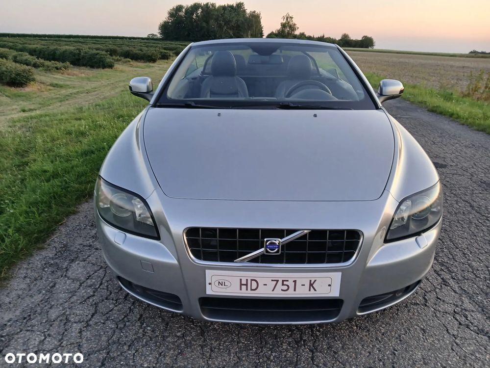 Volvo C70 - 9