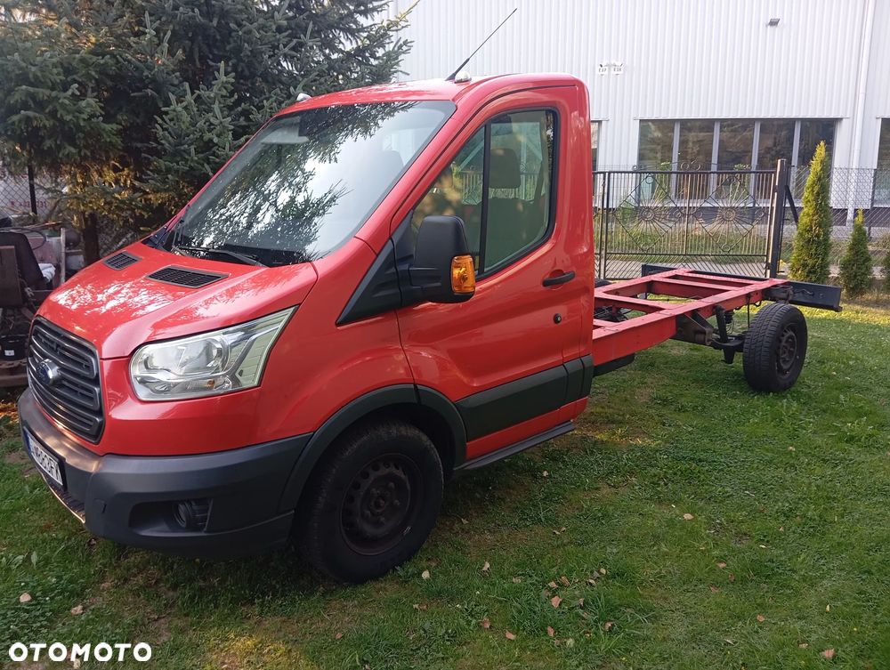 Ford Transit - 12