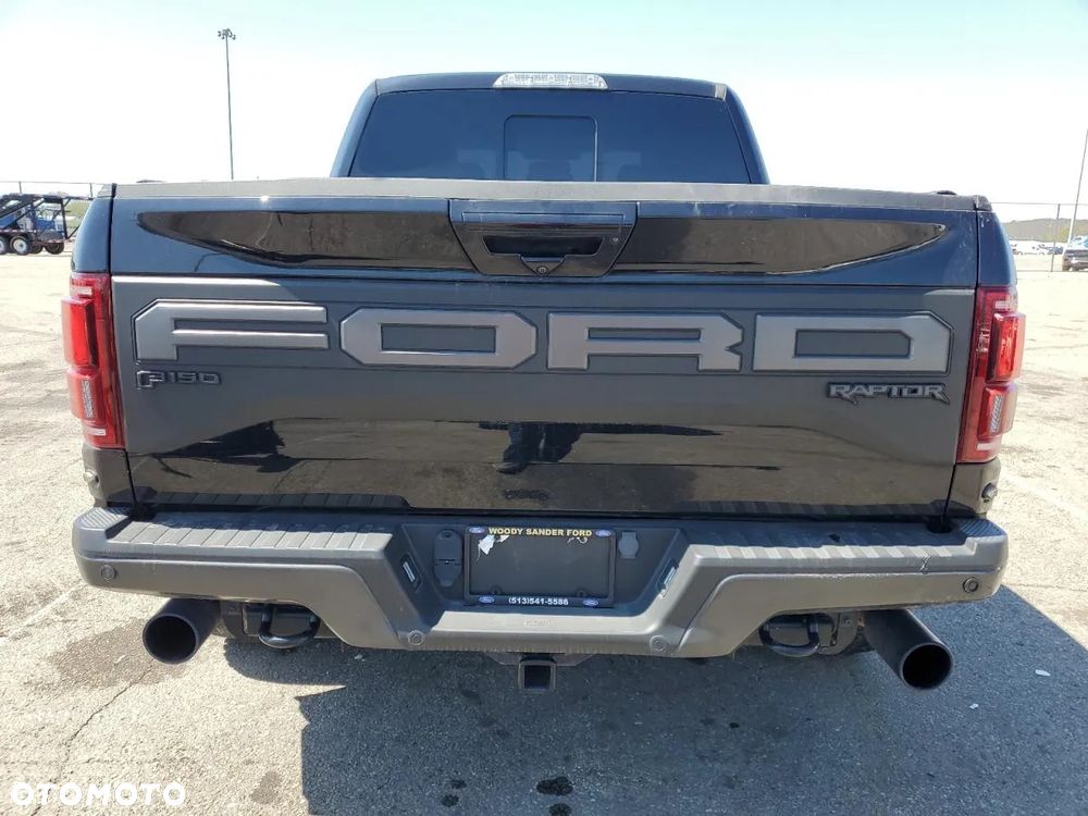 Ford F150 - 6