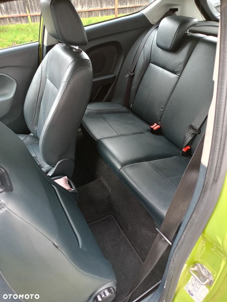 Ford Fiesta 1.4 Autom Titanium - 9