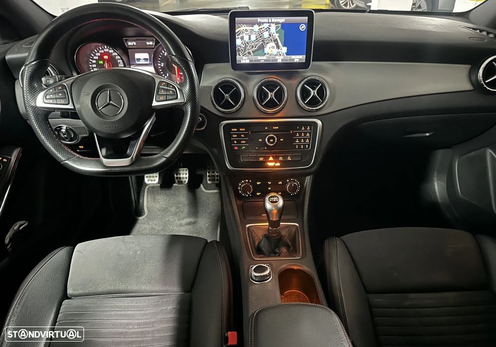 Mercedes-Benz CLA 180 d Shooting Brake AMG Line - 3