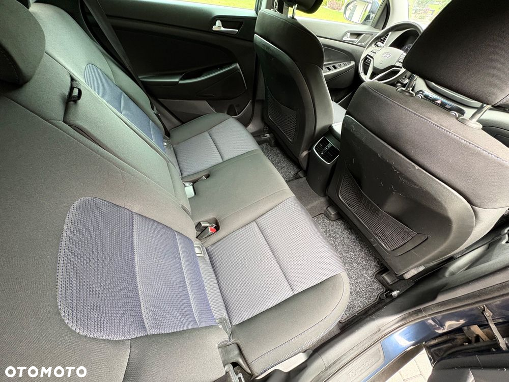 Hyundai Tucson 2.0 CRDi 4WD Automatik Advantage - 17