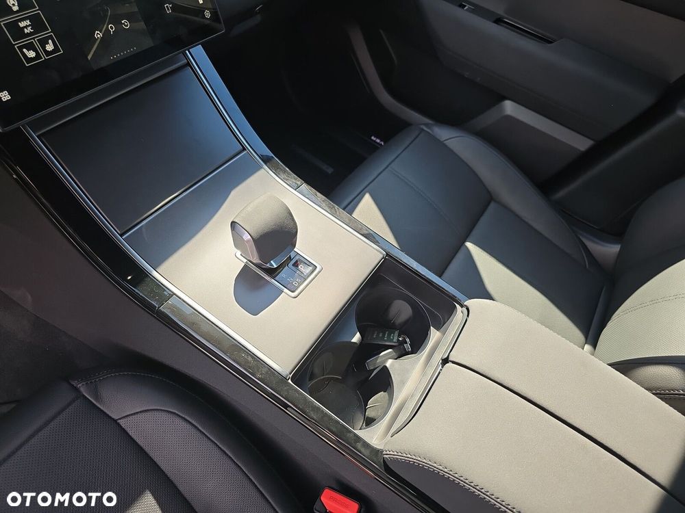 Land Rover Range Rover Velar - 23