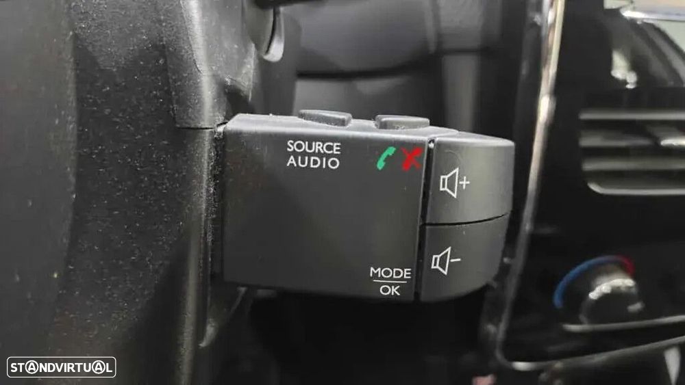 Renault Clio Sport Tourer - 40