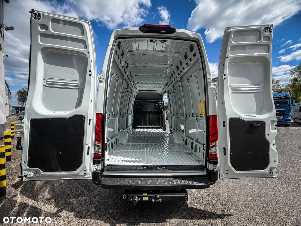Iveco Daily 35S18HA8 V 3.0 Diesel 180 KM AT8 ZF L4H3! - 17
