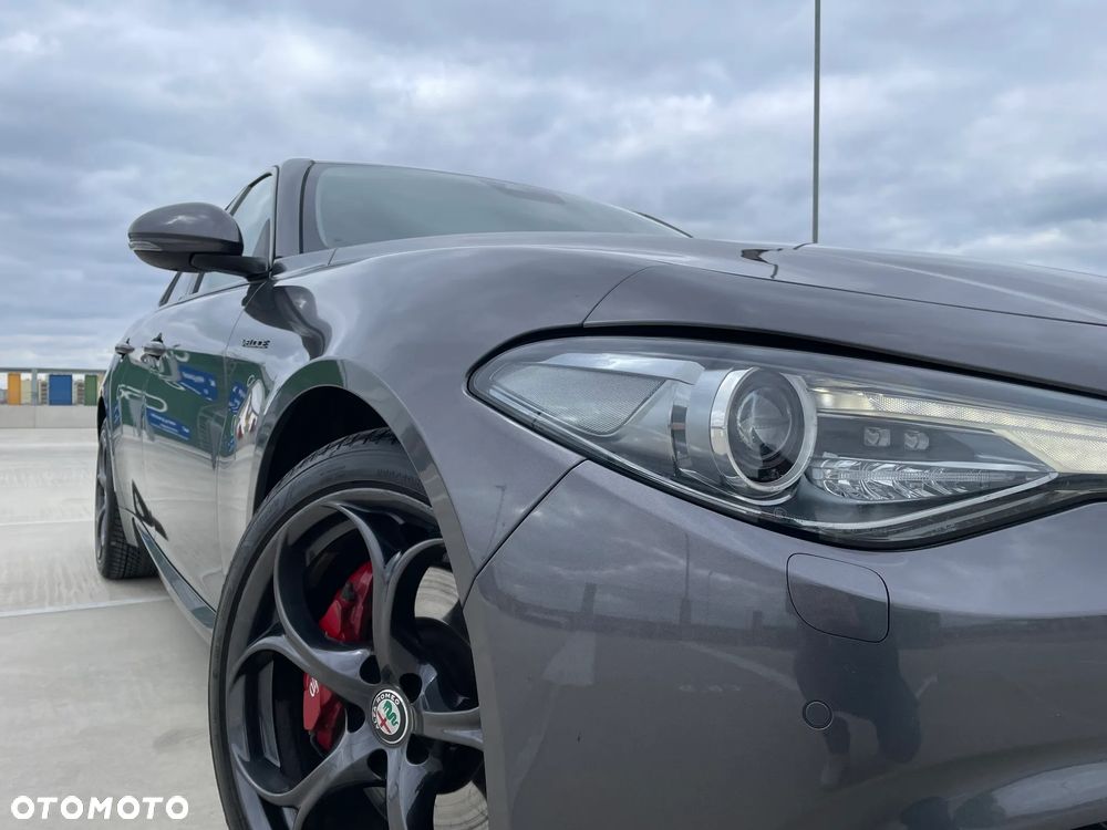 Alfa Romeo Giulia 2.0 Turbo Veloce Q4 - 15