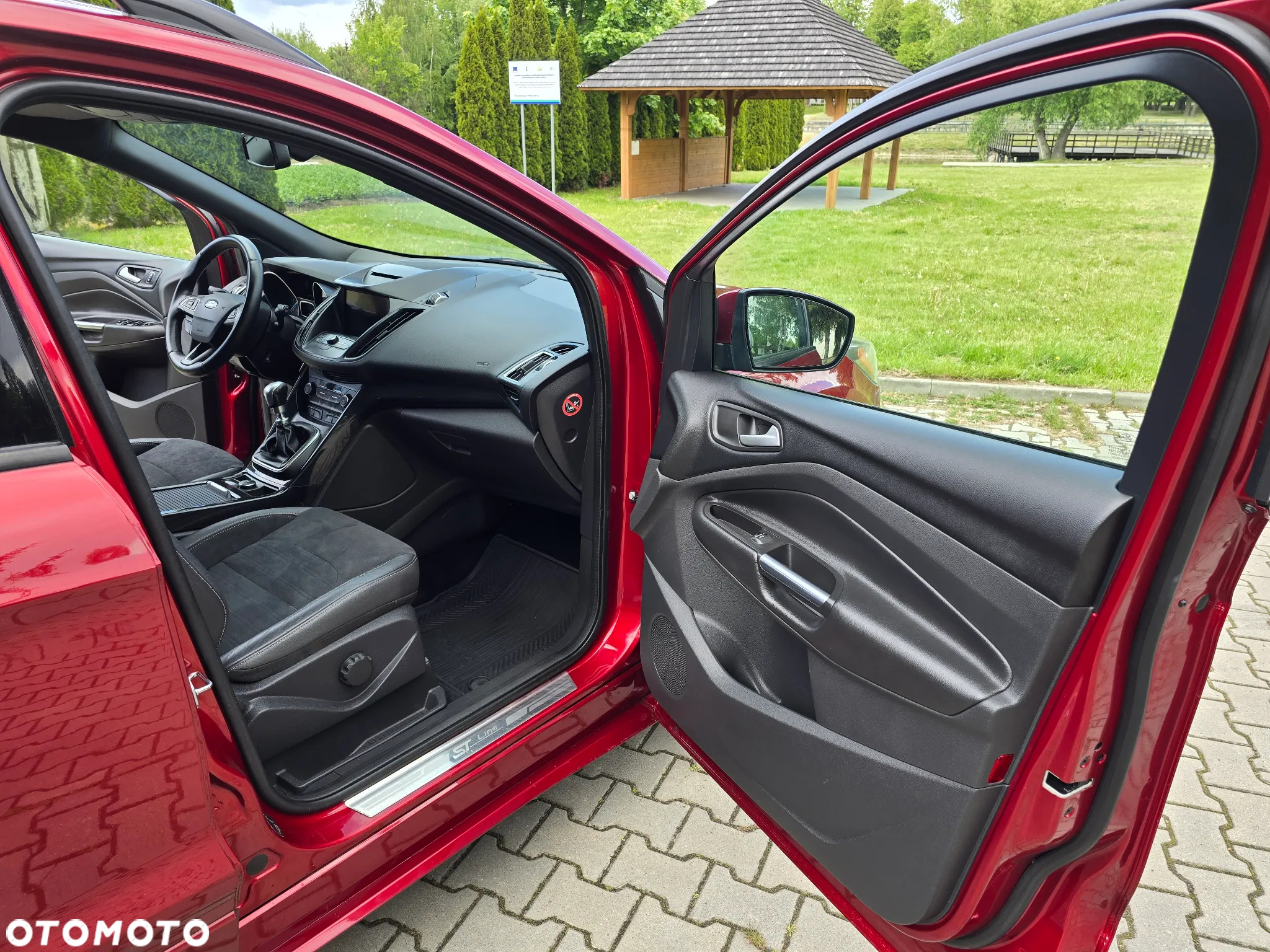 Ford Kuga 2.0 TDCi AWD ST-Line - 21