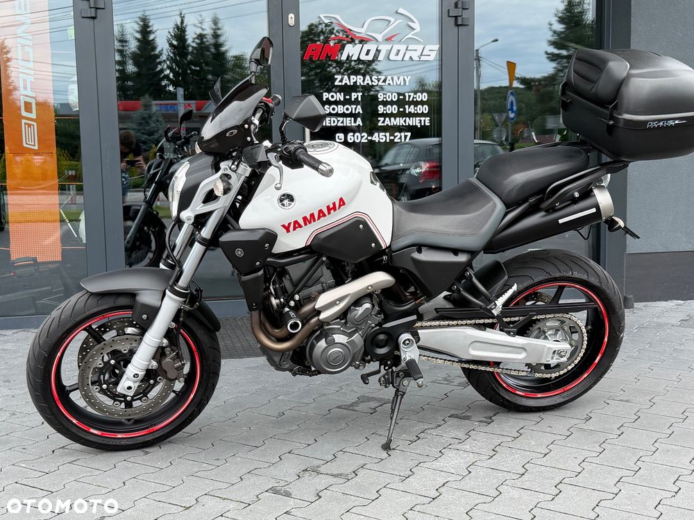 Yamaha MT - 26