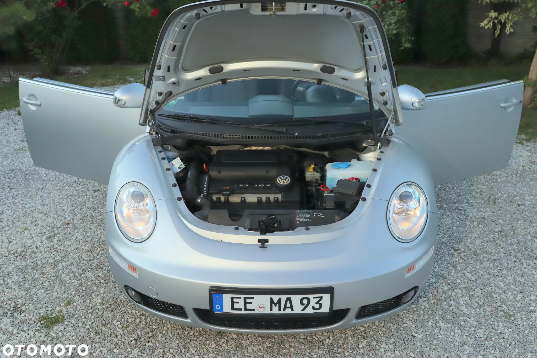 Volkswagen New Beetle Cabriolet 1.4 - 9