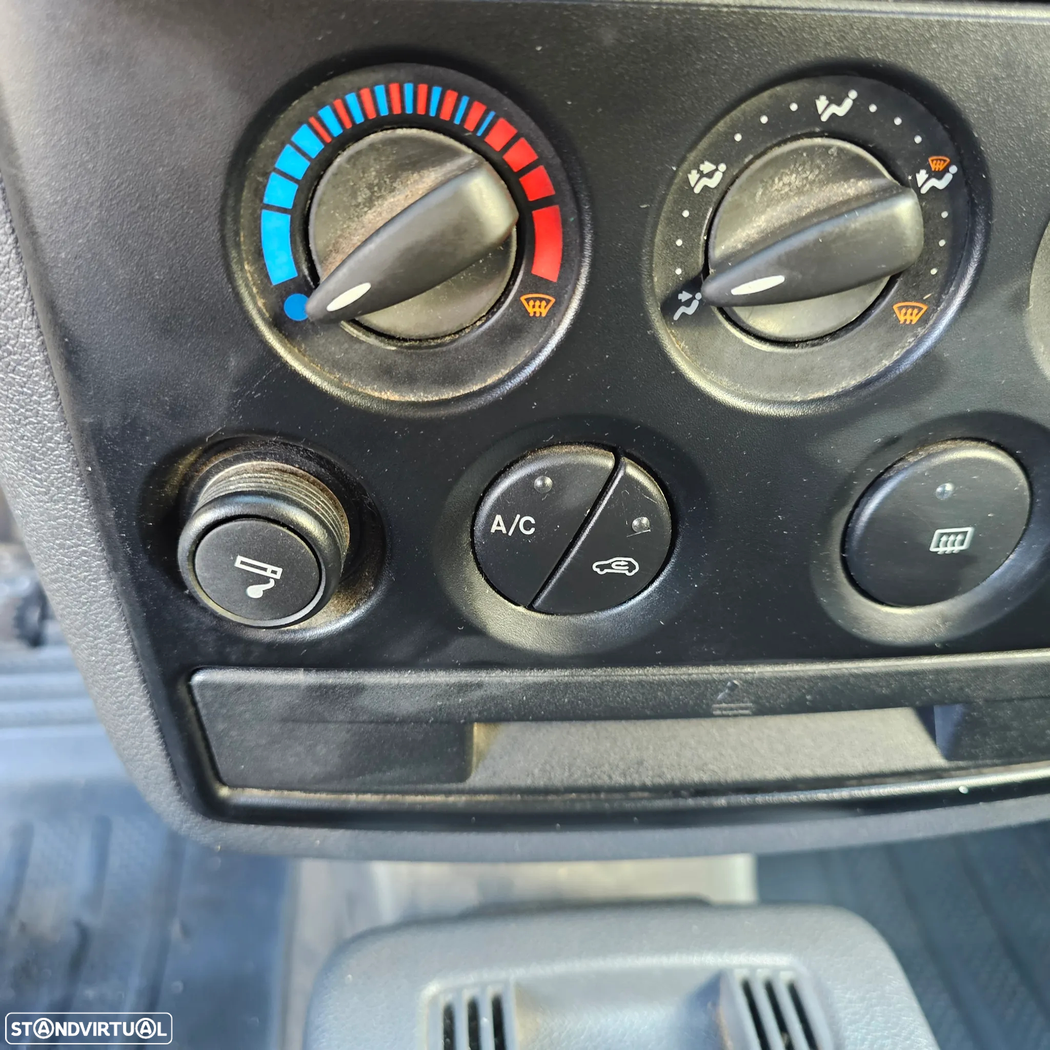 Ford Connect - 12