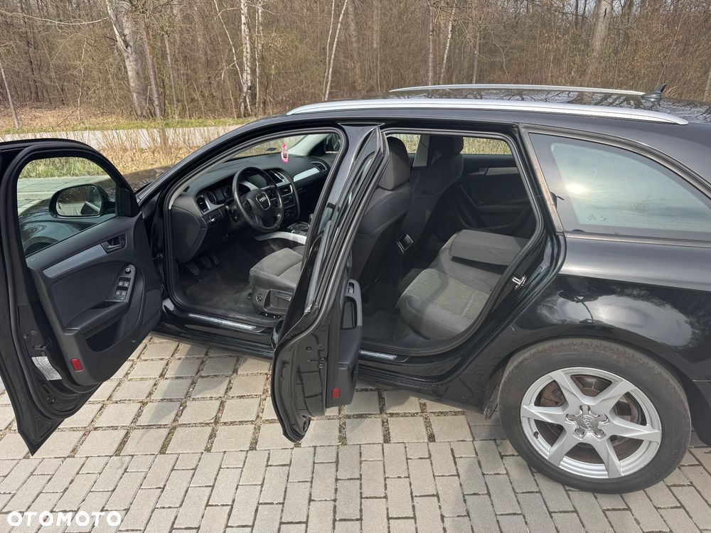 Audi A4 Avant - 8