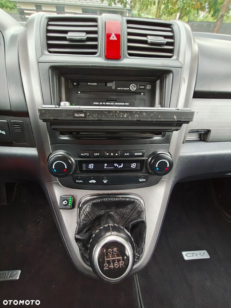 Honda CR-V 2.0i-VTEC Executive - 17