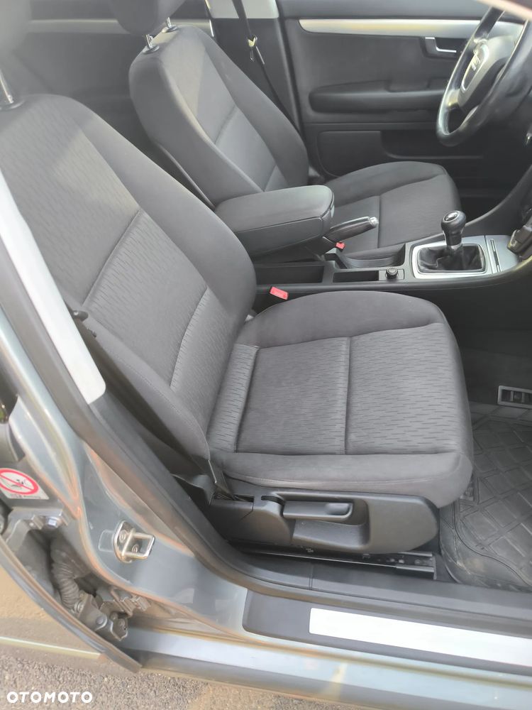 Audi A4 Avant 1.8 T - 14