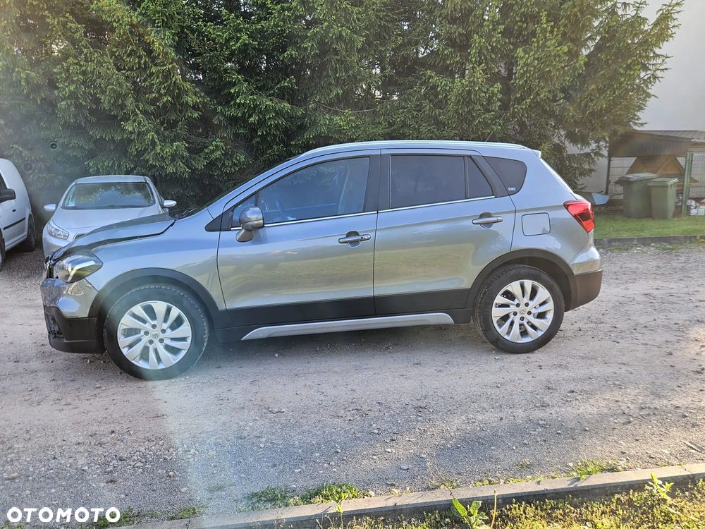 Suzuki SX4 S-Cross - 4