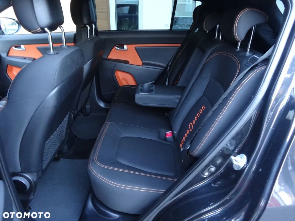 Kia Sportage 2.0 CVVT 4WD Vision - 25