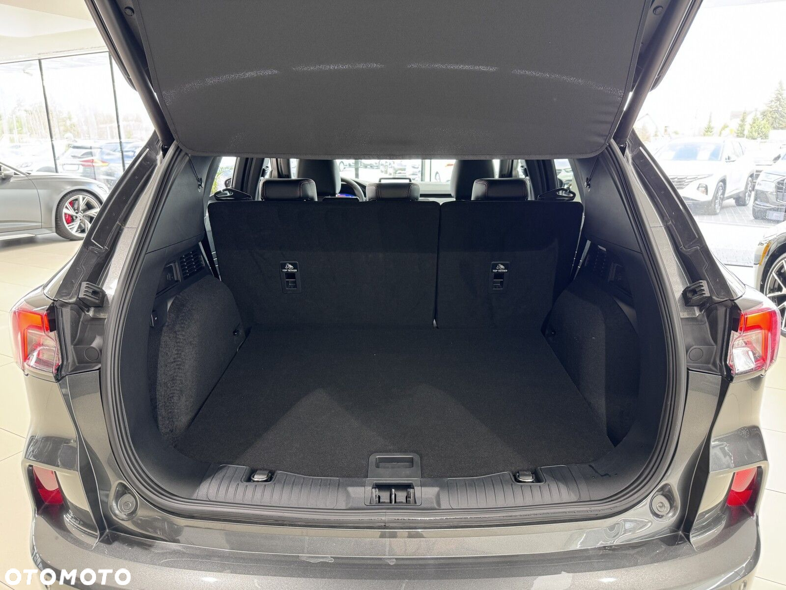 Ford Kuga - 17