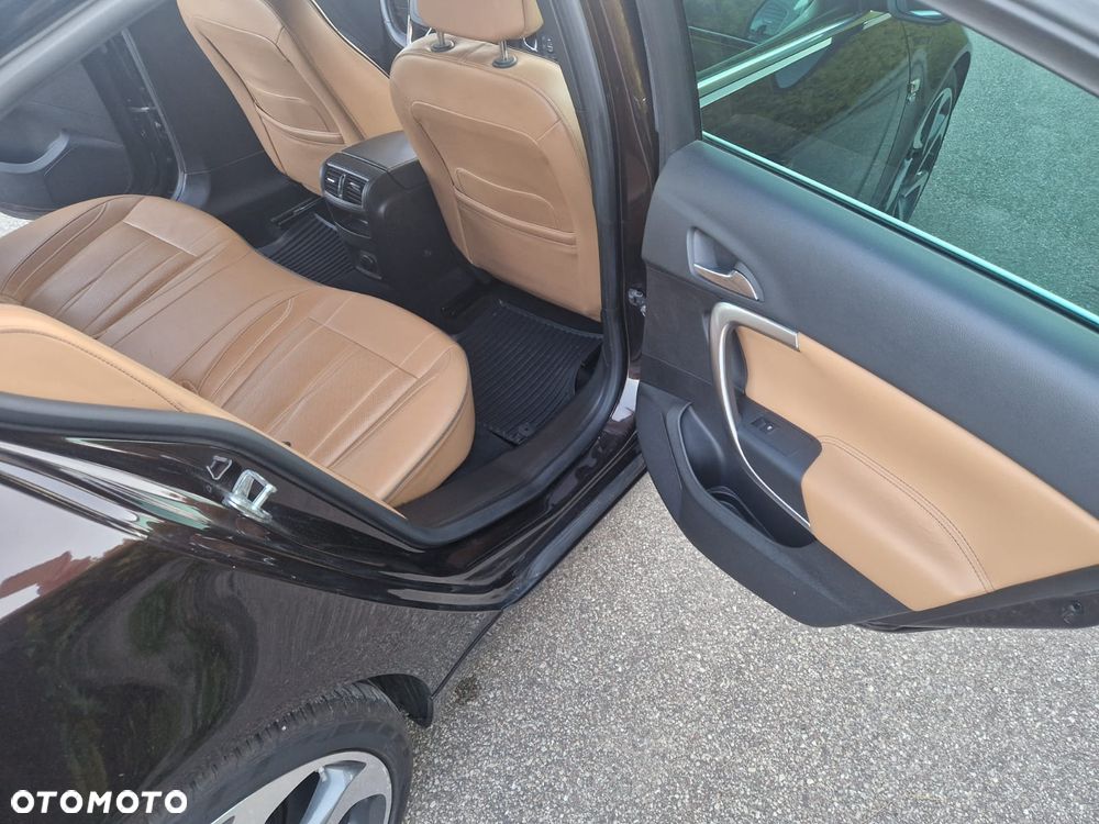 Opel Insignia - 33