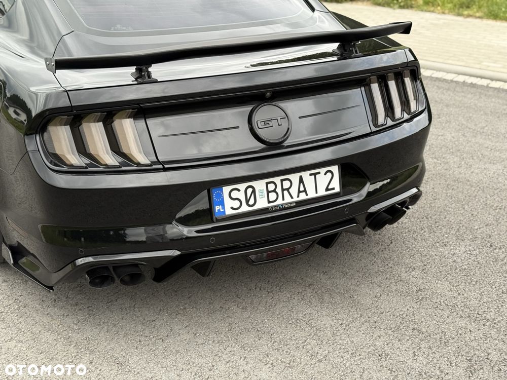 Ford Mustang - 9