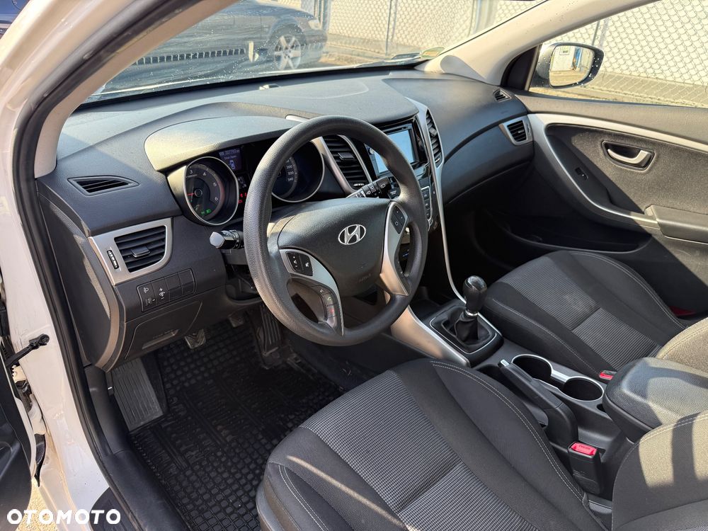 Hyundai i30 1.6 CRDi Classic - 5