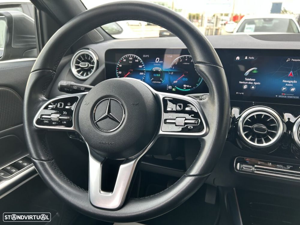 Mercedes-Benz GLA 250 e 8G-DCT Edition Progressive Line - 28